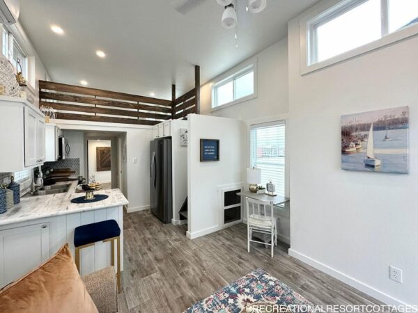 Roadrunner 1Bed - 1Bath 399sf - Image 9