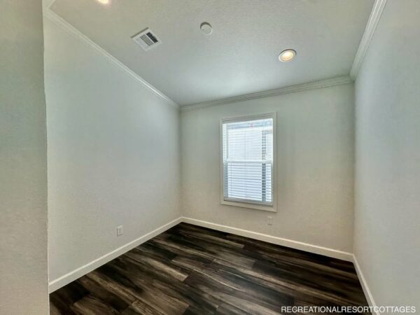 Brentford 2Bed - 2Bath 930sf - Image 5