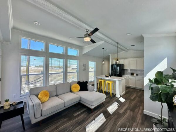 Brentford 2Bed - 2Bath 930sf - Image 9