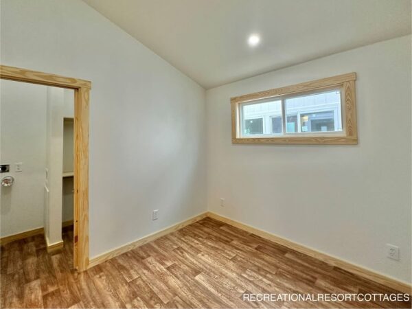 Cardinal 399sf 1Bed – 1Bath and loft - Image 3